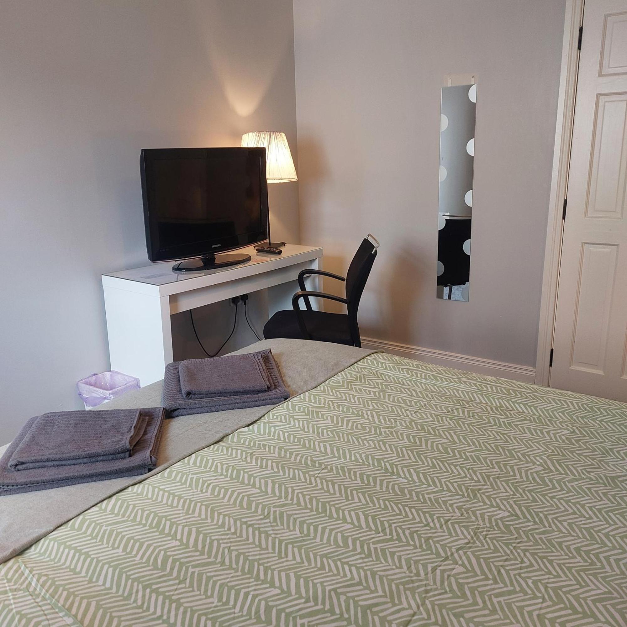 Lawnbrook Town House Hotell Belfast Exteriör bild