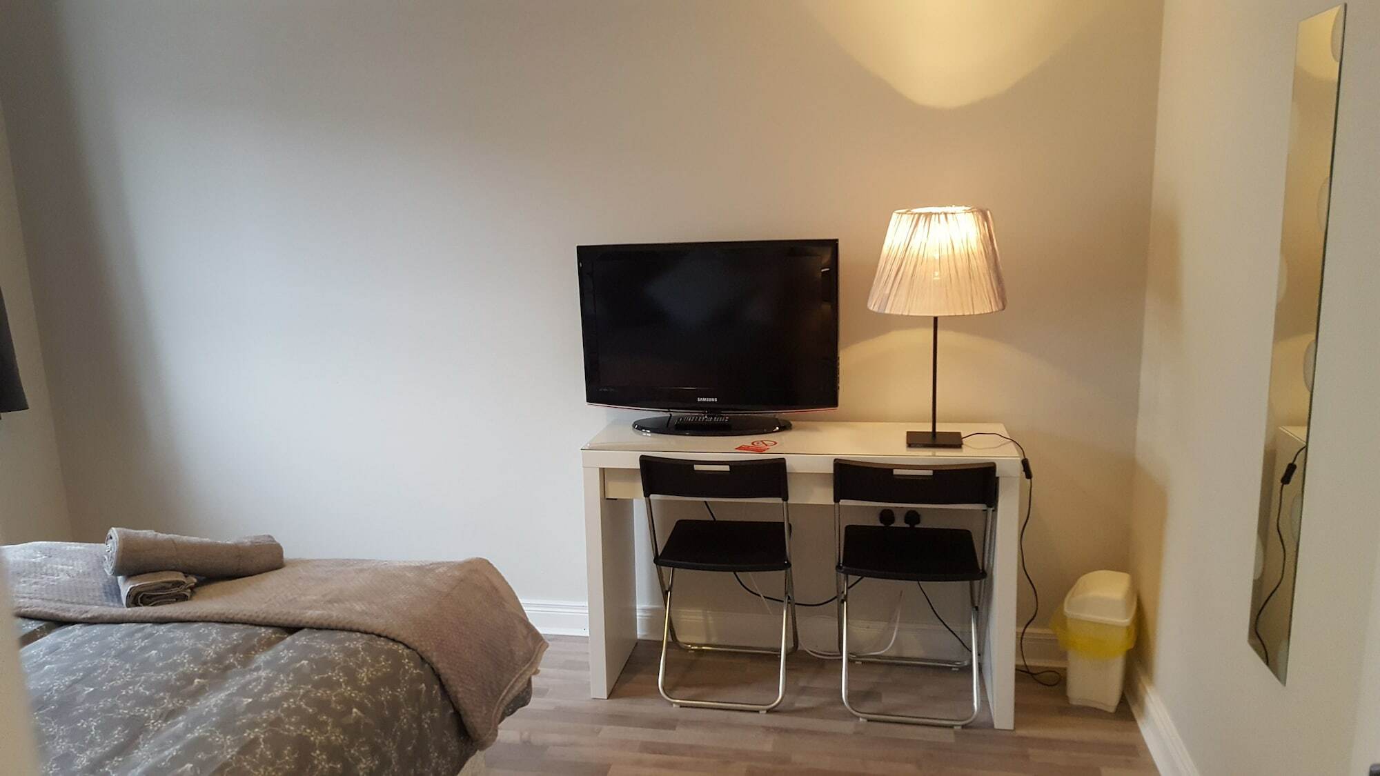 Lawnbrook Town House Hotell Belfast Exteriör bild