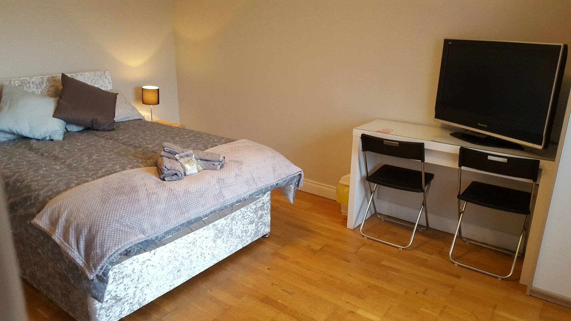 Lawnbrook Town House Hotell Belfast Exteriör bild